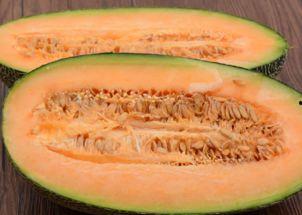 吃哈密瓜噎着视频,欢笑与噎住并存