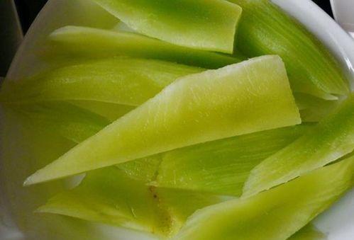 梦见同事吃乳瓜,同事共食乳瓜的神秘寓意解析