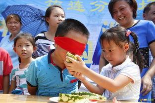 儿童版吃瓜比赛,儿童版吃瓜大赛欢乐上演