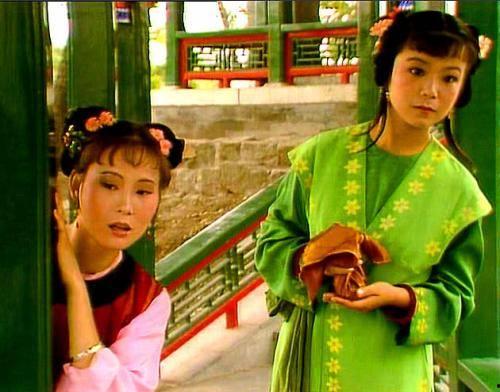 吃瓜侍女,揭秘娱乐圈幕后那些事儿